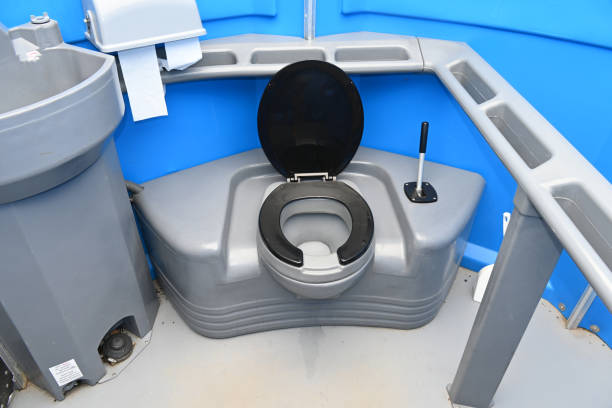 Best Porta potty delivery and setup  in Listoga, CA